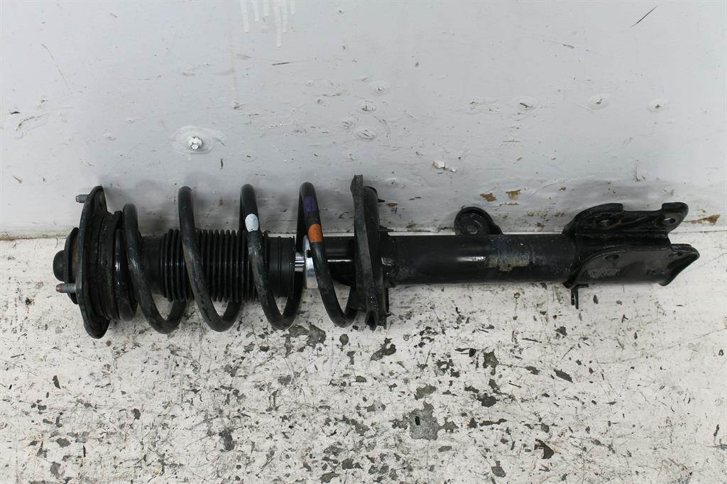Kia, Sorento Left Front Strut Xm 10/09 09/12