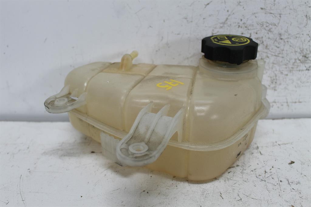Holden, Barina Overflow Bottle Tm 09/11 12/18