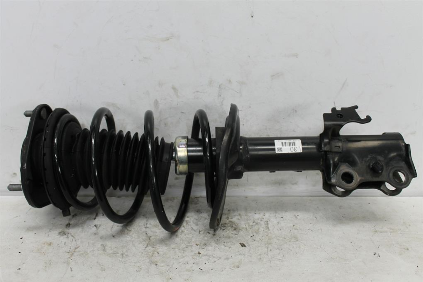 Toyota, Corolla Left Front Strut Zre182R 10/12 03/15
