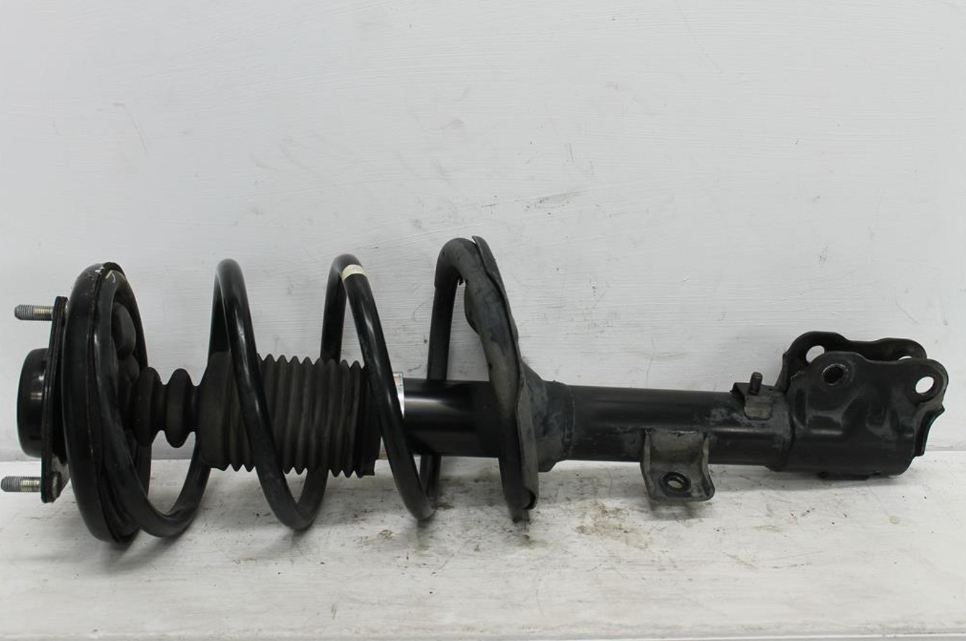 Mitsubishi, Outlander Right Front Strut Zg Zh 11/06 10/12