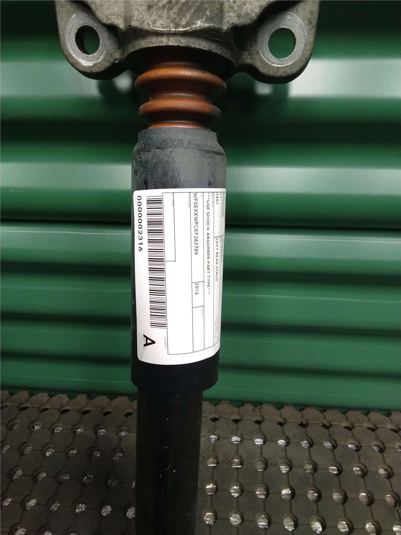 Ford, Mondeo Left Rear Strut
