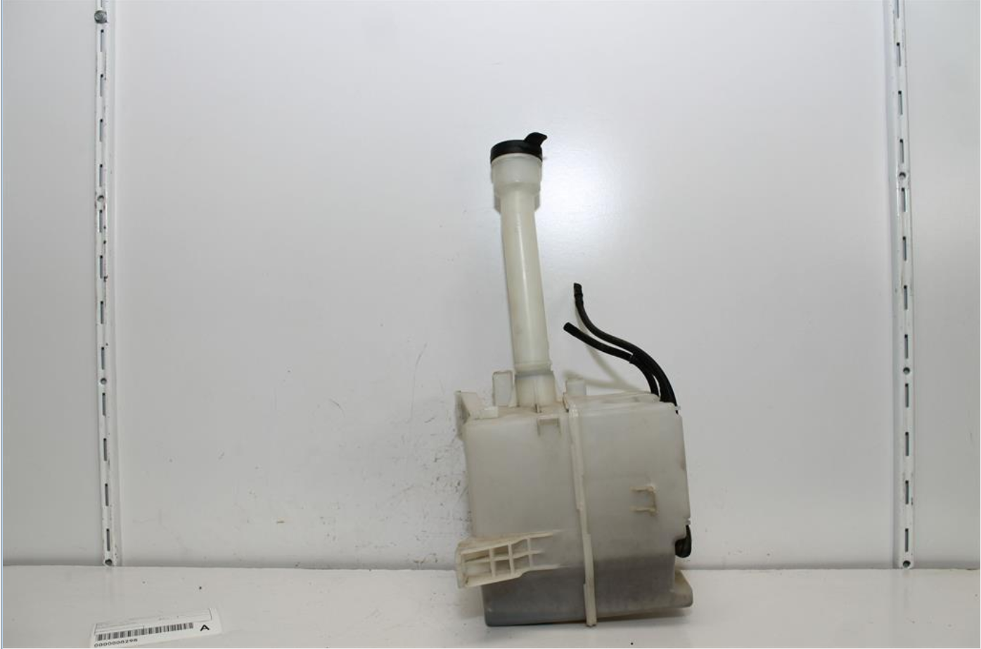 Holden, Barina Washer Bottle Tm 09/11 12/18