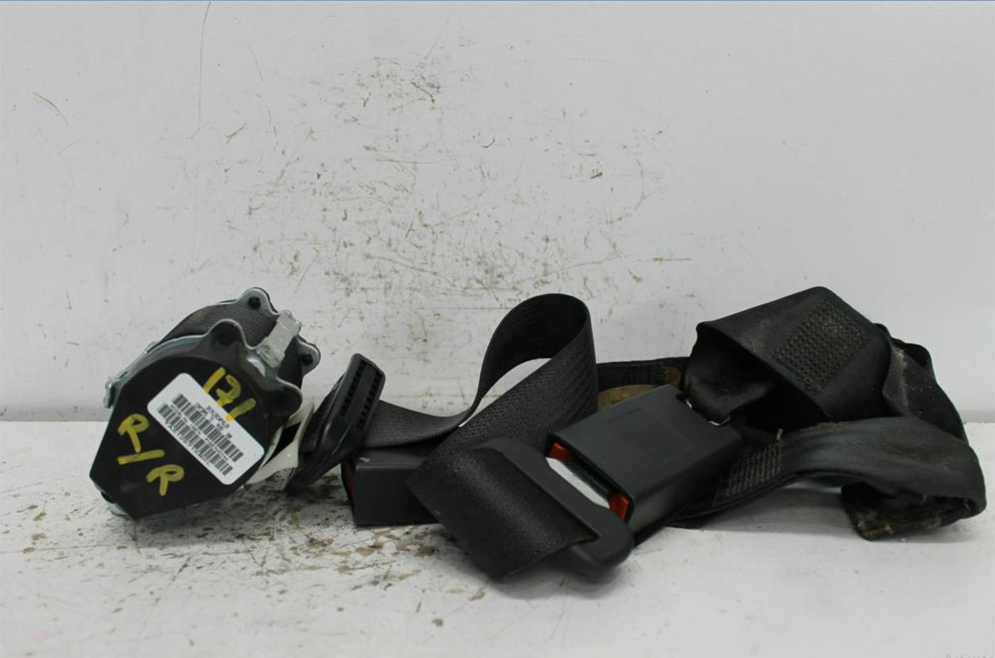 Jeep, Patriot Seat Belt Centre Rear Assy (Belt And Stalk) Mk 08/07 12/16