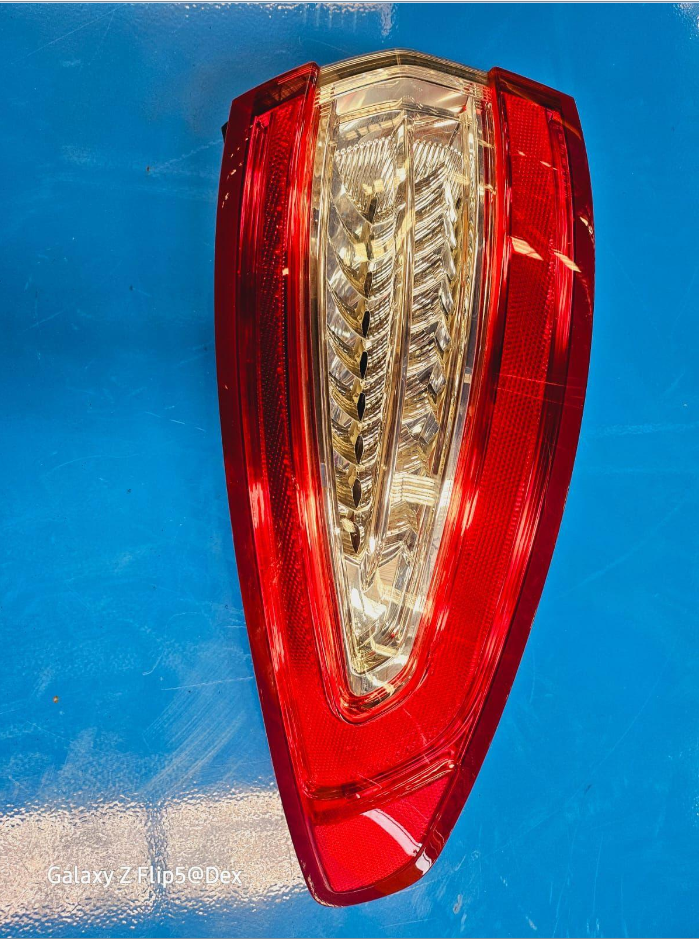 Ford, Mondeo Right Taillight Md Hatch 09/14 03/18