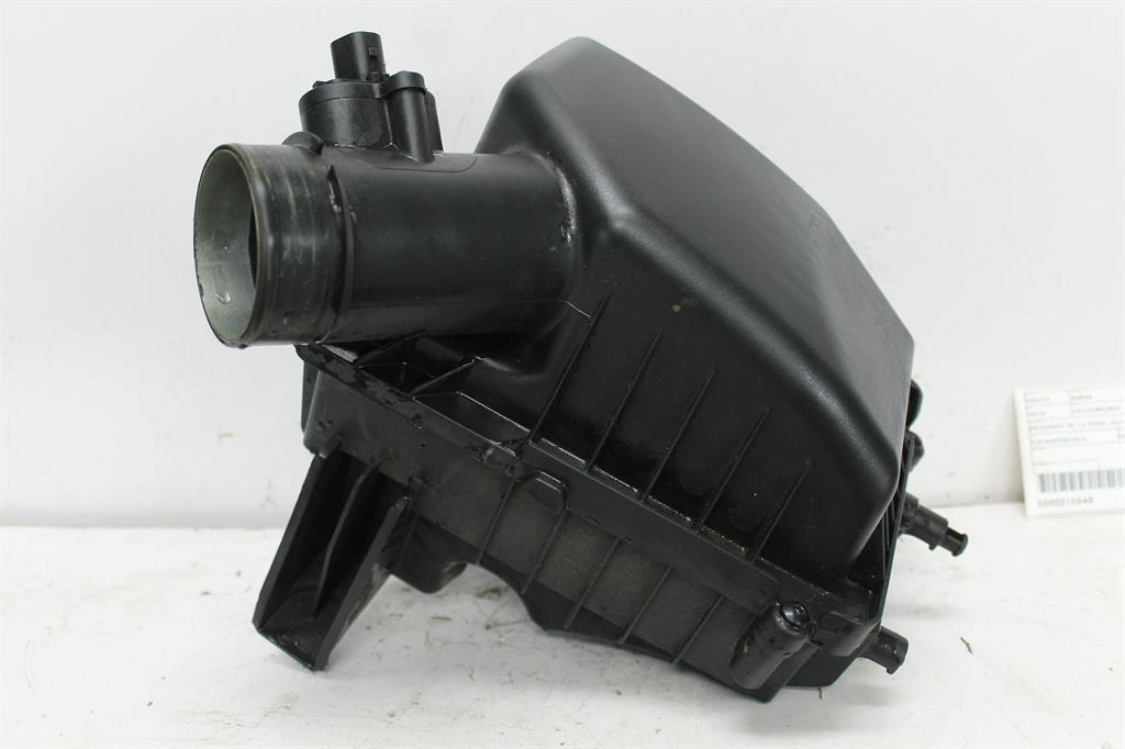 Holden, Barina Air Cleaner/Box Air Cleaner Tm 1.6 Petrol 09/11 12/18