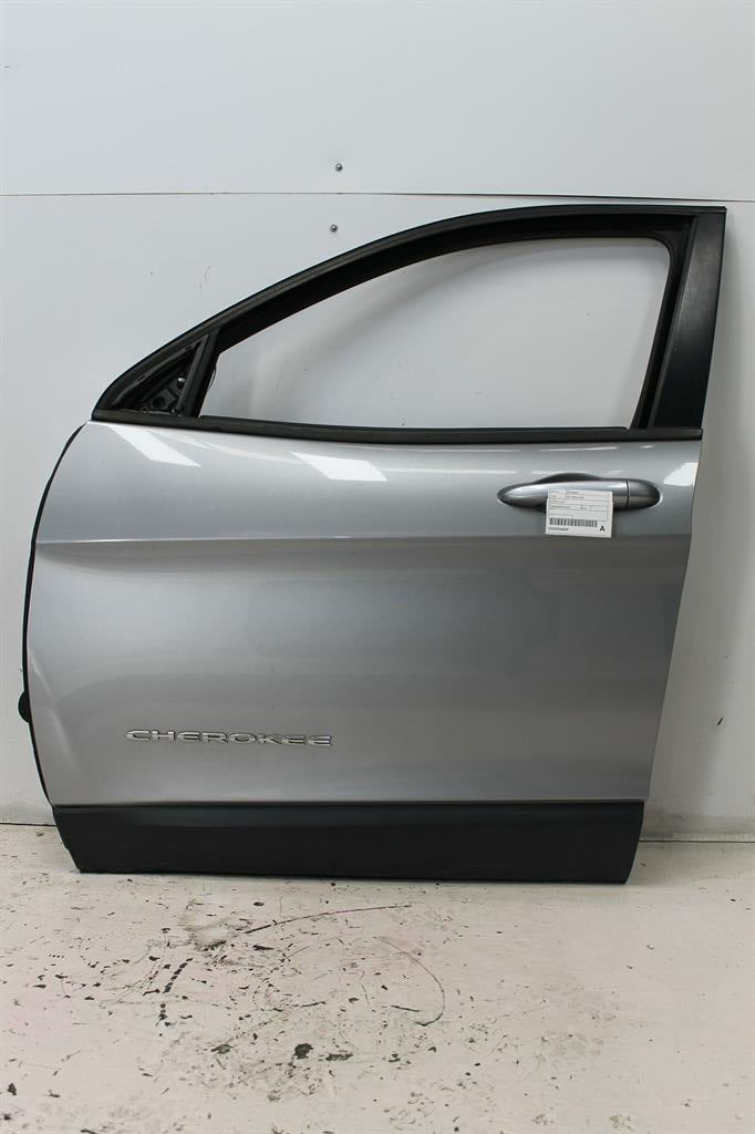 Jeep, Cherokee Left Front Door Kl 02/14 11/22