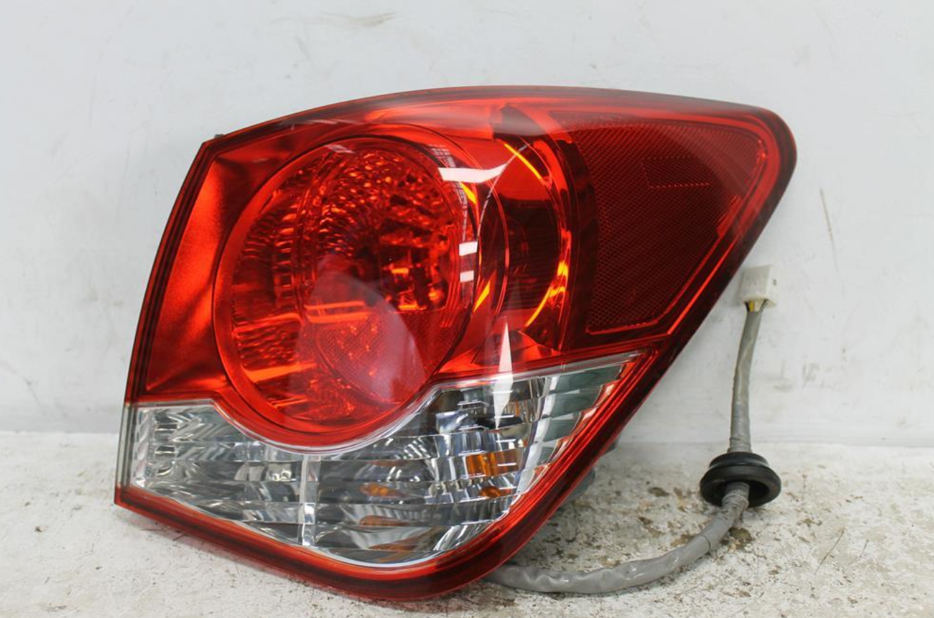 Holden, Cruze Right Taillight Jg/Jh Sedan 03/09 01/17