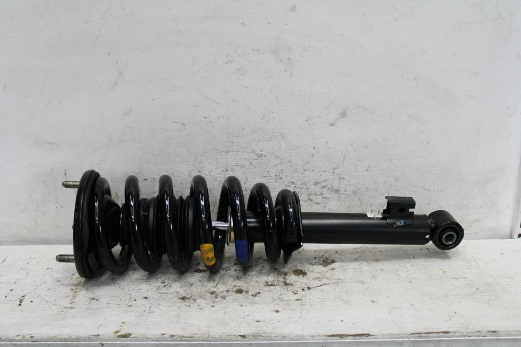 Mitsubishi, Triton Left Front Strut Mq Mr 03/15 10/23