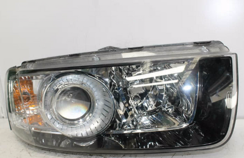Holden, Captiva Right Headlamp Cg Captiva 7 (4Th Vin = C) Black Surround 01/11 09/15