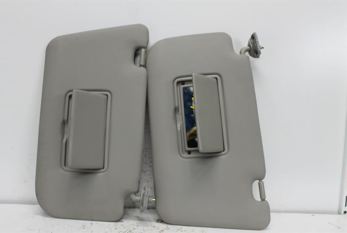 Nissan, Xtrail Sun Visor T31 Pair 09/07 12/13