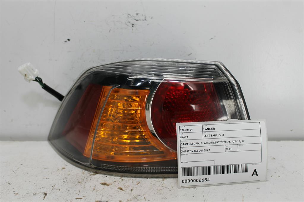 Mitsubishi, Lancer Left Taillight Cj Cf Sedan Black Insert Type 07/07 12/17