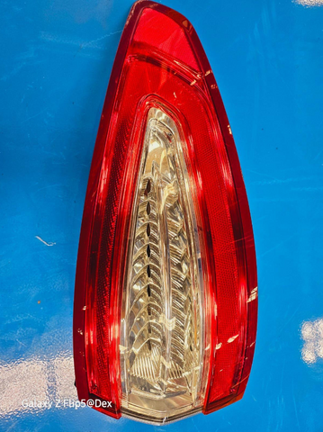 Ford, Mondeo Left Taillight Md Hatch 09/14 03/18