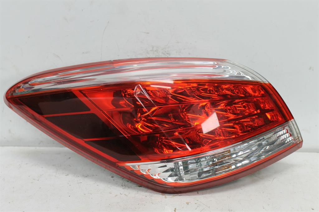Nissan, Murano Left Taillight Z51 09/11 01/15