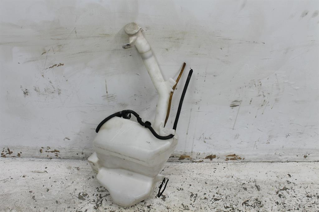 Mitsubishi, Triton Washer Bottle Ml Mn 07/06 04/15