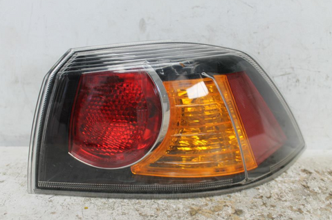 Mitsubishi, Lancer Right Taillight Cj Cf Sedan Black Insert Type 07/07 12/17