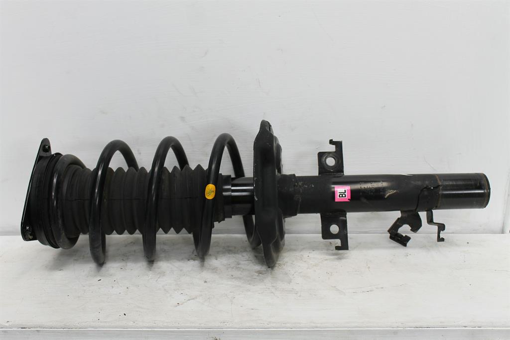 Nissan, Xtrail Left Front Strut T32 2.0/2.5 Petrol 02/14 07/22
