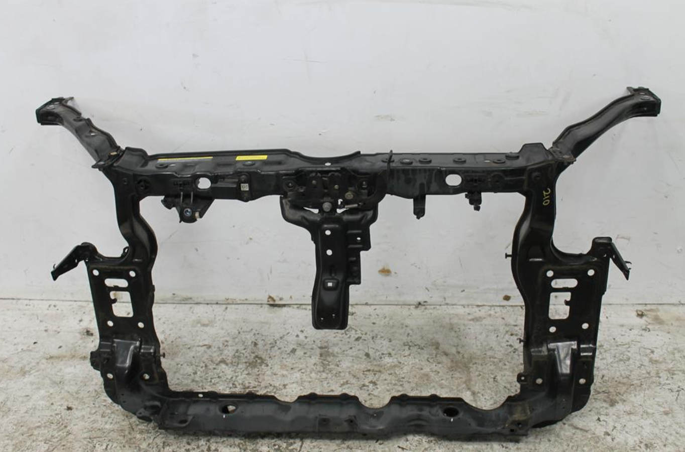 Renault, Koleos Radiator Support H45 09/08 04/16