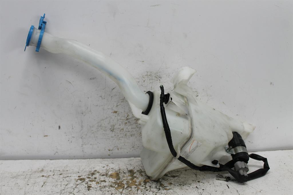 Suzuki, Swift Washer Bottle Fz H/Lamp Washer Only (Lh Side) 08/10 03/17
